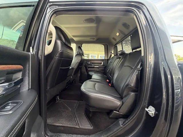 2018 Ram 3500 Laramie Crew Cab 4x4 8' Box