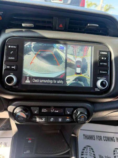 2021 Nissan Kicks SR Xtronic CVT