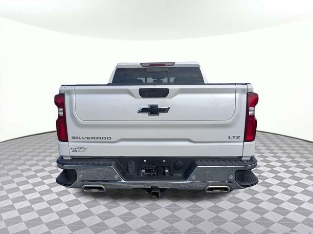 2022 Chevrolet Silverado 1500 4WD Crew Cab Short Bed LTZ
