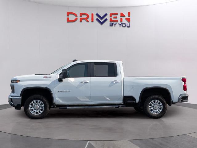 2024 Chevrolet Silverado 2500HD 4WD Crew Cab Standard Bed LT