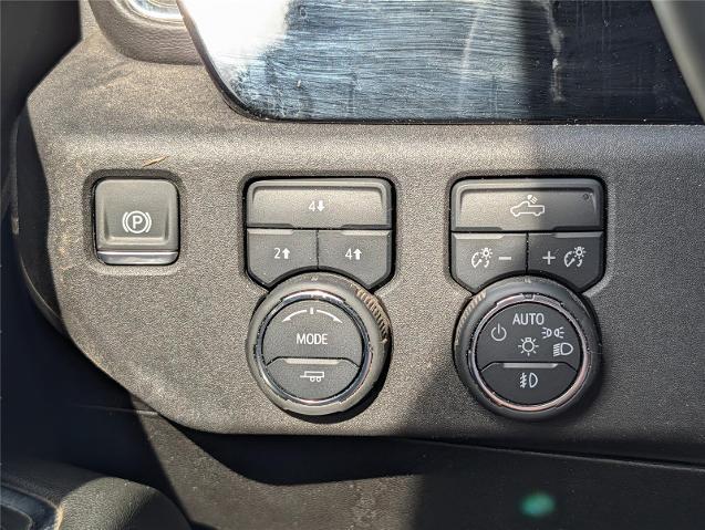2024 Chevrolet Silverado 2500HD 4WD Crew Cab Standard Bed LT