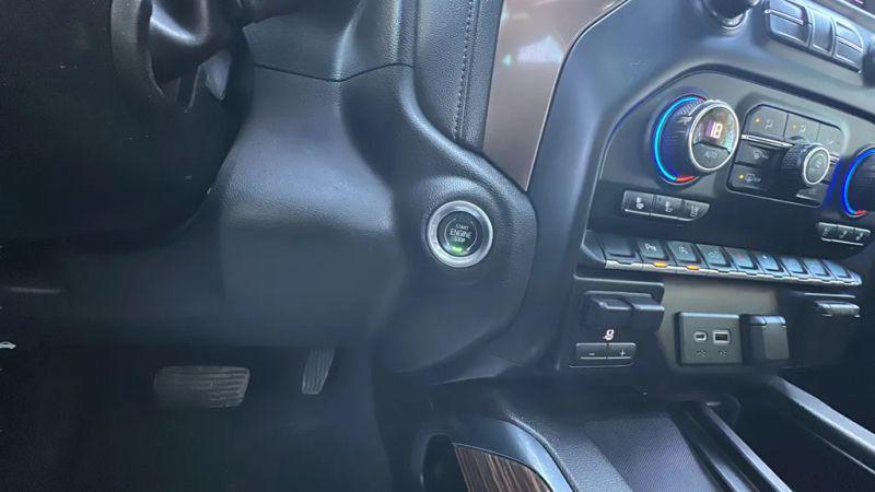 2019 Chevrolet Silverado 1500 High Country