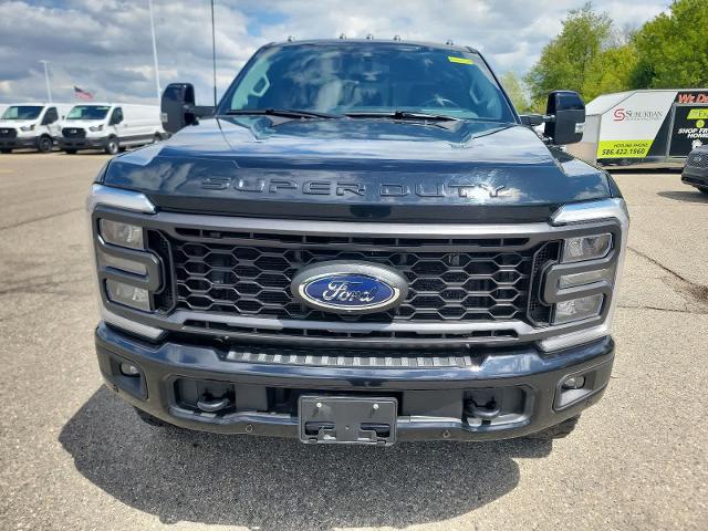 2023 Ford F-350 LARIAT