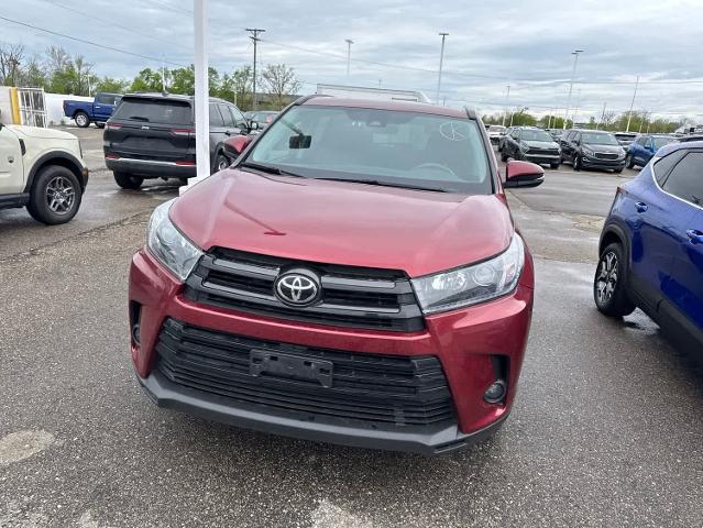 2019 Toyota Highlander Sport