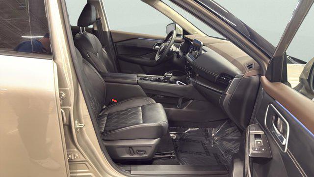 2023 Nissan Rogue Platinum Intelligent AWD