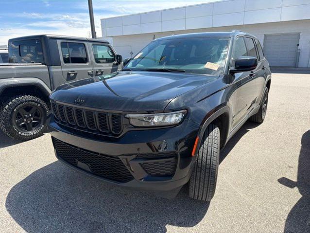 2025 Jeep Grand Cherokee Altitude 4x4