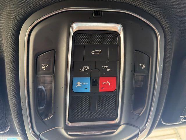 2025 Jeep Grand Cherokee Altitude 4x4