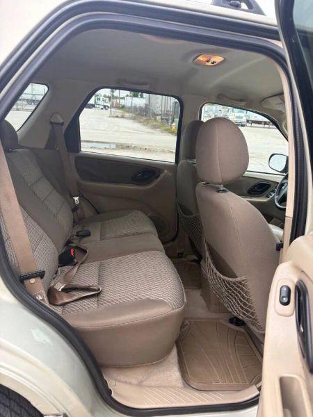 2004 Ford Escape XLT