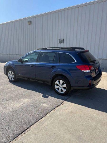 2011 Subaru Outback 2.5i Premium