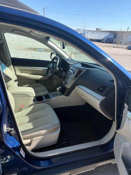 2011 Subaru Outback 2.5i Premium