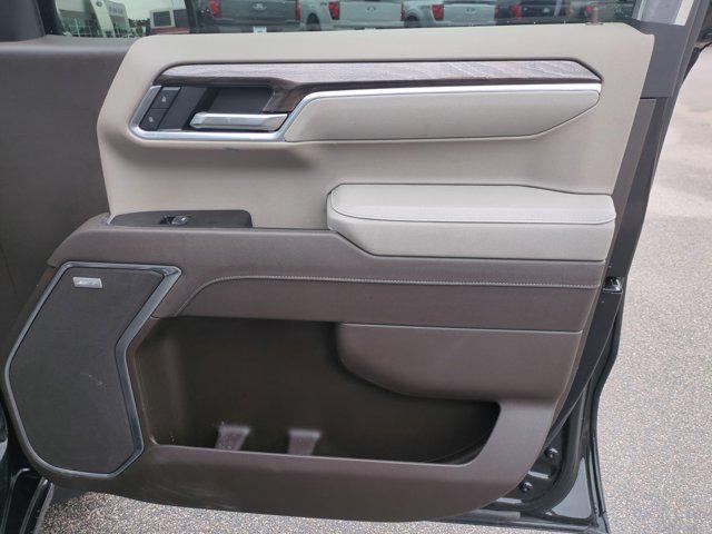 2026 Chevrolet Silverado 1500 4WD Crew Cab Short Bed LTZ