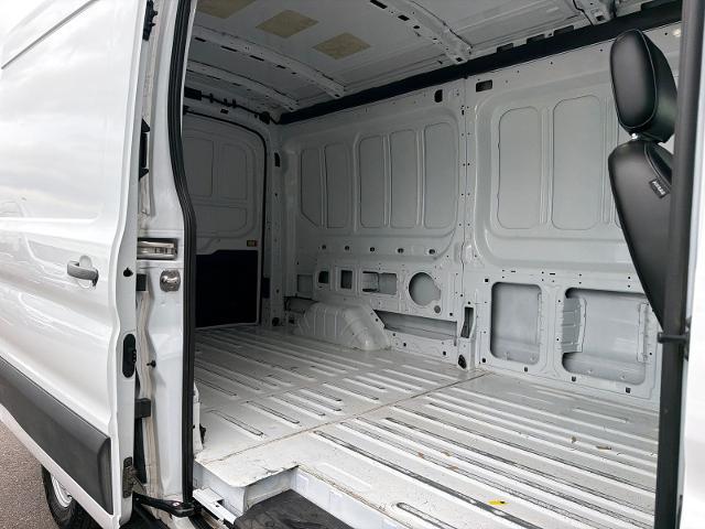 2024 Ford Transit Cargo Van 148 WB Medium Roof Cargo