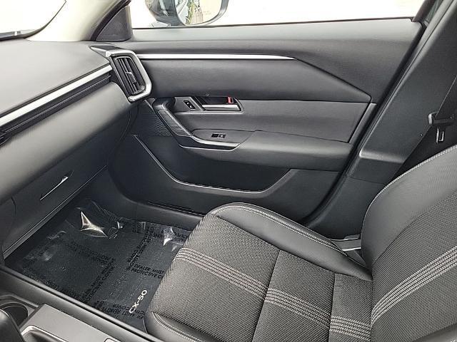 2025 Mazda CX-50 2.5 S Select Package