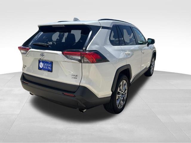 2022 Toyota RAV4 XLE Premium