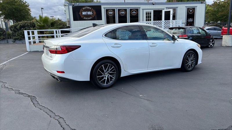 2016 Lexus ES 350 350