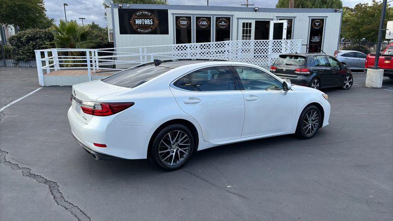 2016 Lexus ES 350 350