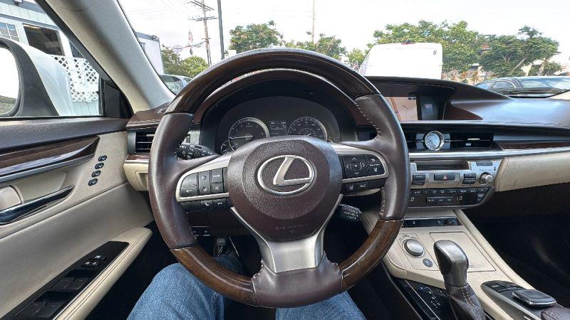 2016 Lexus ES 350 350