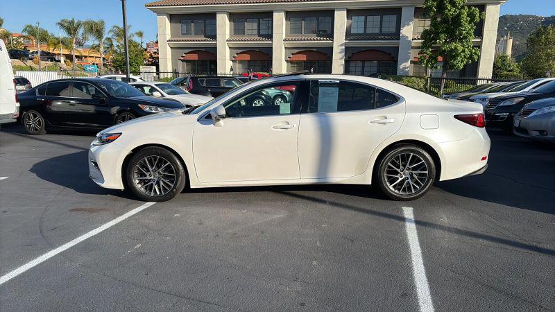 2016 Lexus ES 350 350