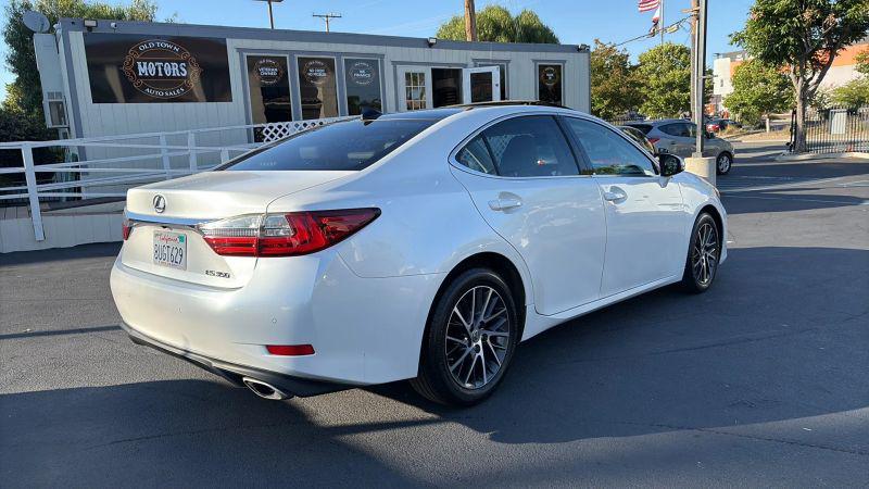 2016 Lexus ES 350 350