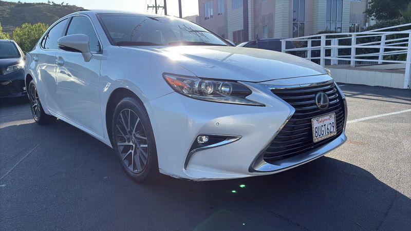 2016 Lexus ES 350 350
