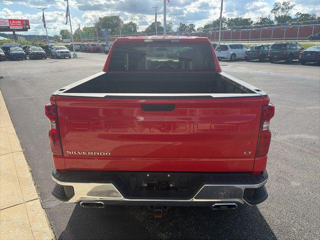 2022 Chevrolet Silverado 1500 4WD Crew Cab Short Bed LT