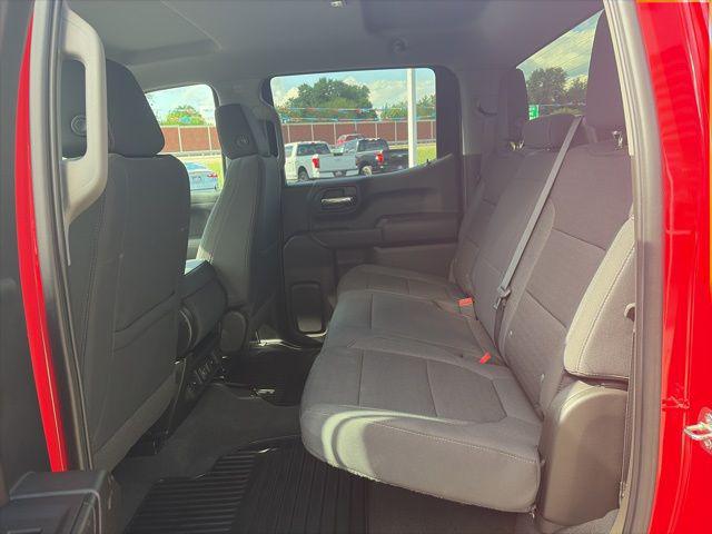 2022 Chevrolet Silverado 1500 4WD Crew Cab Short Bed LT