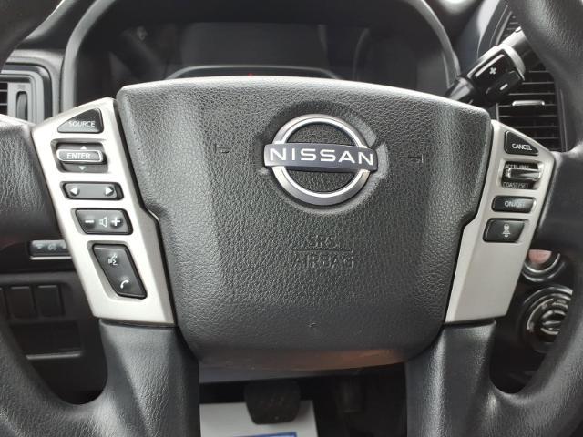 2023 Nissan Titan Crew Cab SV 4x4