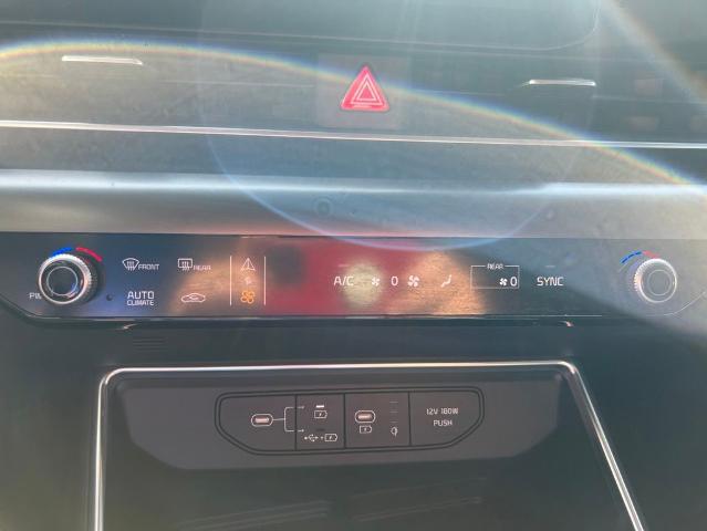 2025 Kia Carnival MPV SX