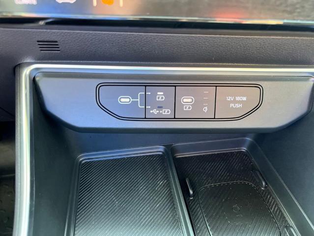 2025 Kia Carnival MPV SX