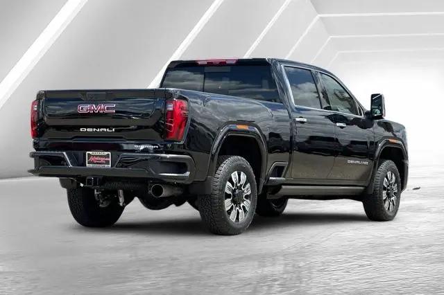 2026 GMC Sierra 2500HD Crew Cab, Standard Bed, Denali, 4WD