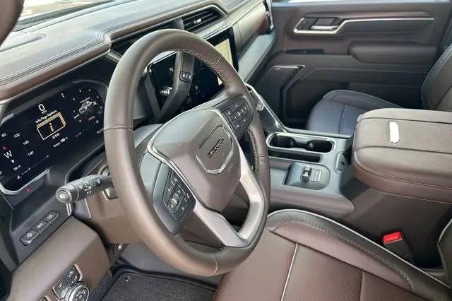 2026 GMC Sierra 2500HD Crew Cab, Standard Bed, Denali, 4WD