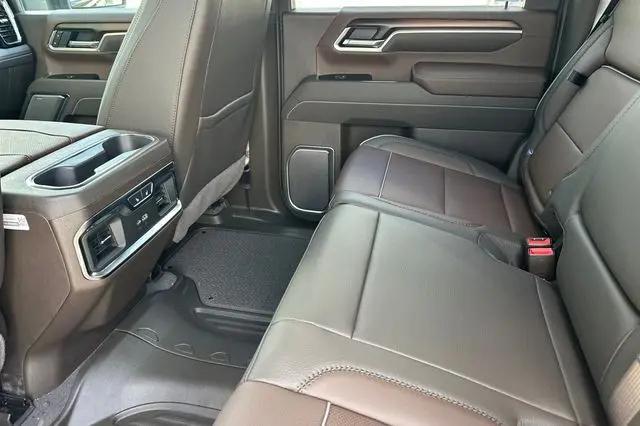 2026 GMC Sierra 2500HD Crew Cab, Standard Bed, Denali, 4WD