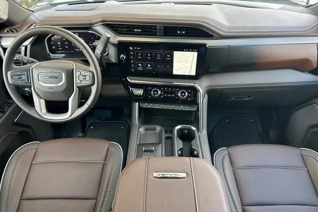2026 GMC Sierra 2500HD Crew Cab, Standard Bed, Denali, 4WD