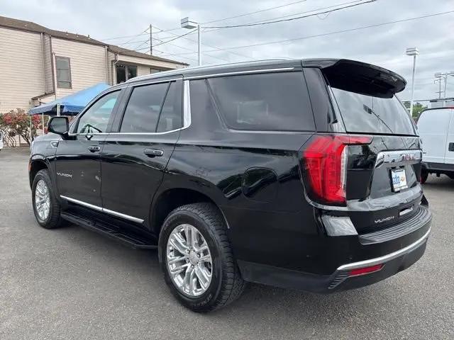 2024 GMC Yukon SLT
