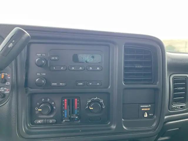 2003 Chevrolet Silverado 1500 WT