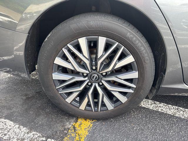 2023 Nissan Altima SV FWD
