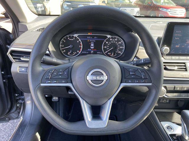 2023 Nissan Altima SV FWD