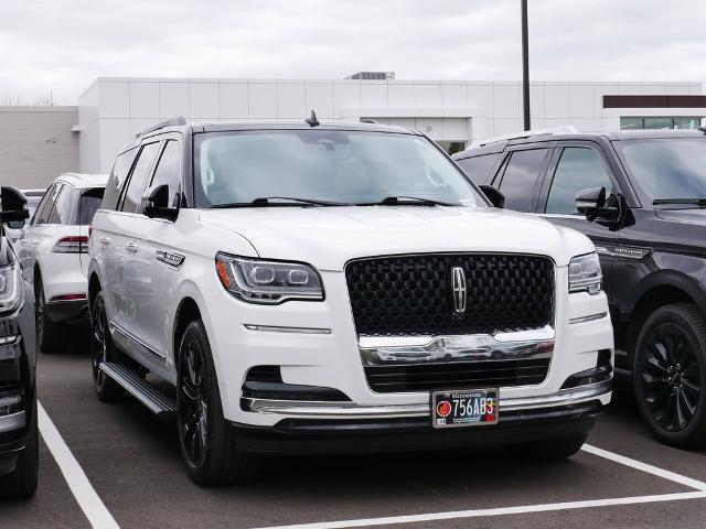 2022 Lincoln Navigator Black Label