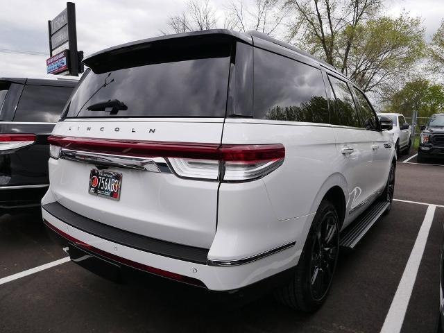 2022 Lincoln Navigator Black Label