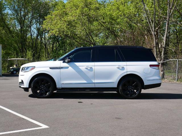 2022 Lincoln Navigator Black Label