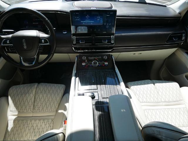 2022 Lincoln Navigator Black Label