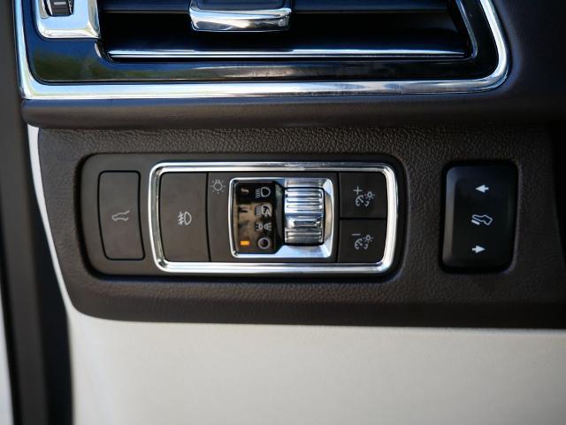 2022 Lincoln Navigator Black Label
