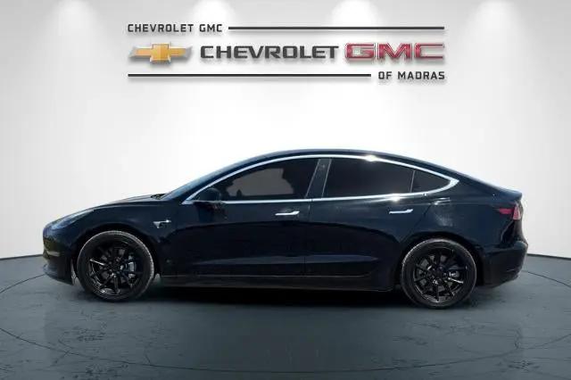 2019 Tesla Model 3 Mid Range