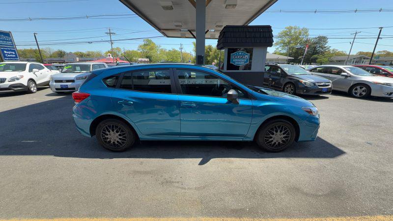 2019 Subaru Impreza 2.0i