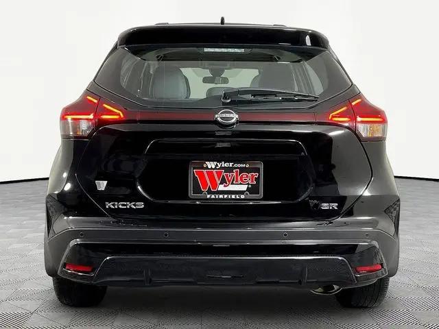 2022 Nissan Kicks SR Xtronic CVT