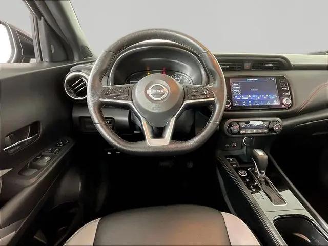 2022 Nissan Kicks SR Xtronic CVT