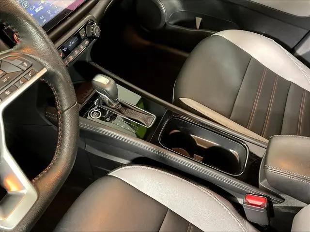 2022 Nissan Kicks SR Xtronic CVT