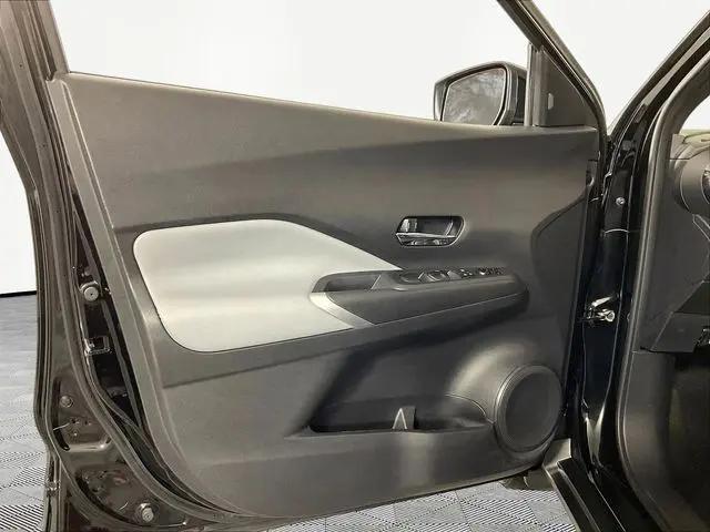 2022 Nissan Kicks SR Xtronic CVT