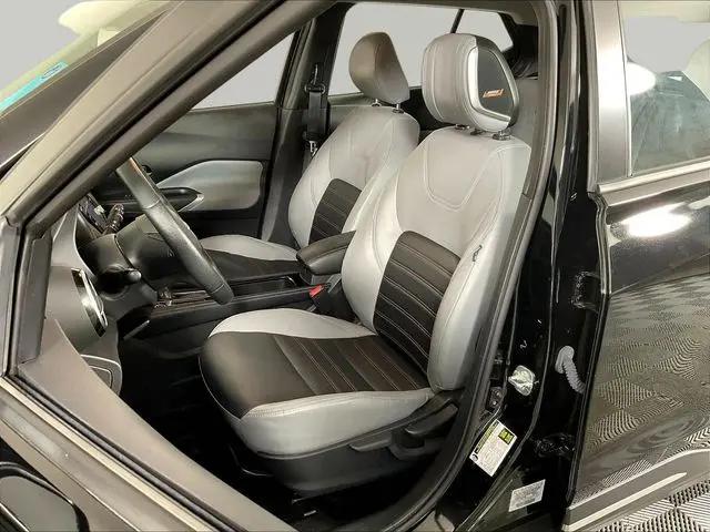 2022 Nissan Kicks SR Xtronic CVT