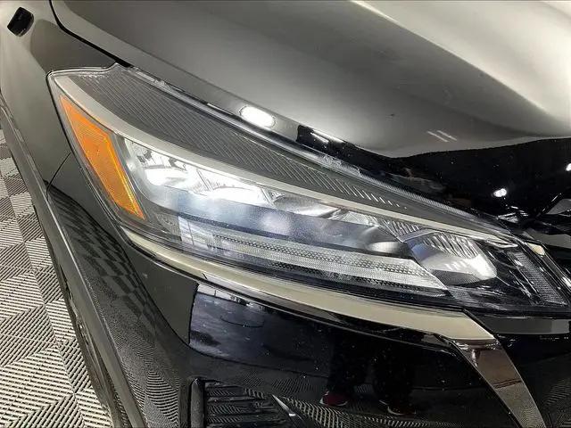 2022 Nissan Kicks SR Xtronic CVT